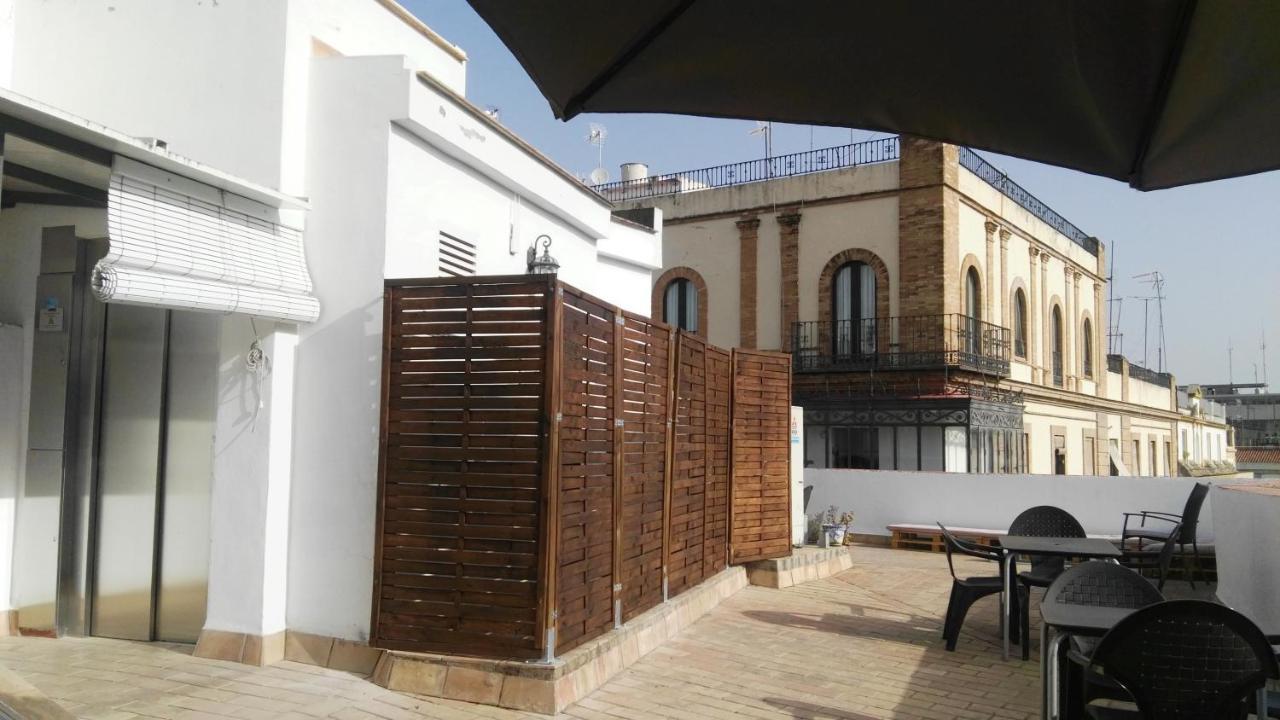 Hostel Urban Sevilla Екстериор снимка