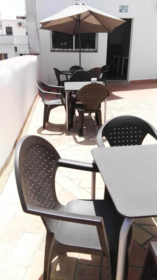 Hostel Urban Sevilla Екстериор снимка